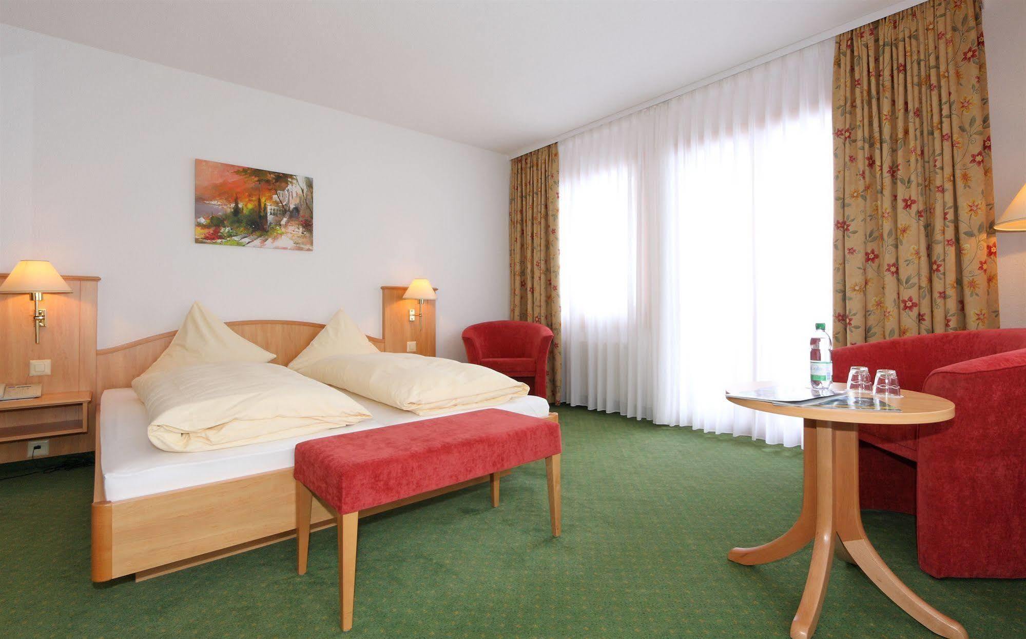 Bernerhof Swiss Quality Hotel Kandersteg Habitación foto
